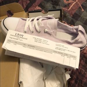 women’s size 10 “slip on” light purple Converse.